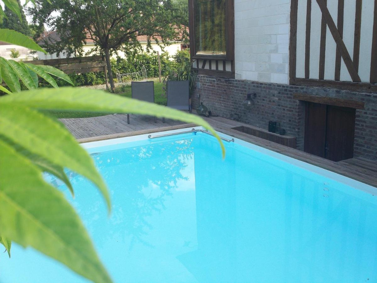 Chambre D'Hotes Des P'Tits Bonheurs Dosches ภายนอก รูปภาพ